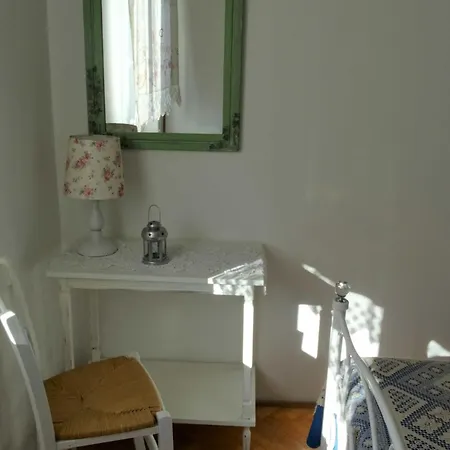 Spacious With Terrace And Shared Pool *